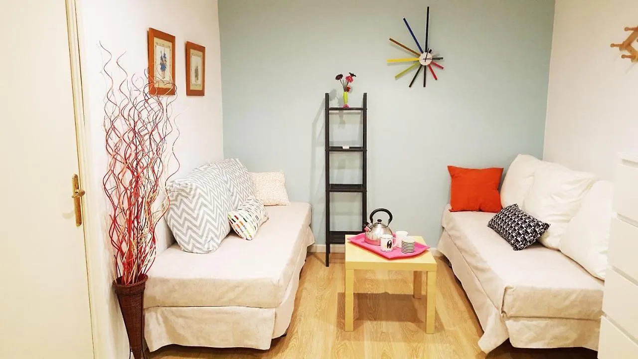 Apartment Economic Rambla Suites Barcelona Spain